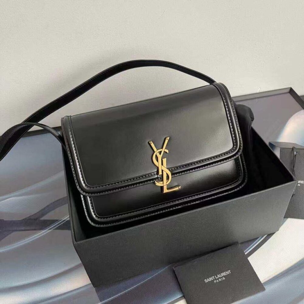(CONDITION: 9/10) SAINT LAURENT SOLFERINO MEDIUM SATCHEL BAG